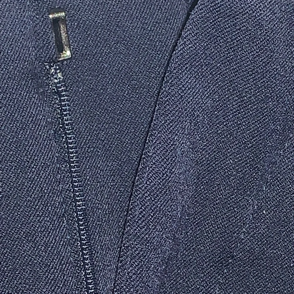 Vertigo Paris Navy Blue Dress Trousers with Silver Hardware Detailing (size 12P) - Picture 4 of 6